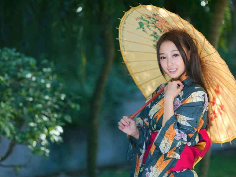 不断加强自身教育