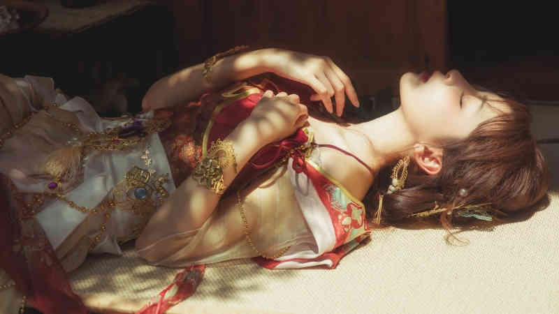 女儿发现做月嫂的妈妈存款近500万 已做月嫂20年